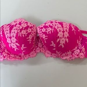 Victoria secret bra!!